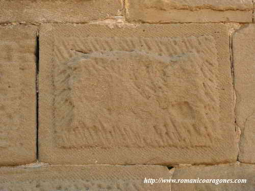 DETALLE DE UN SILLAR